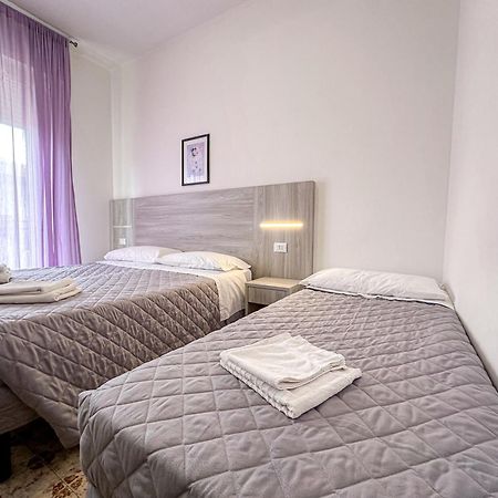 Hotel Stradiot Rimini Buitenkant foto