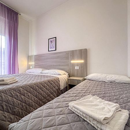 Hotel Stradiot Rimini Buitenkant foto