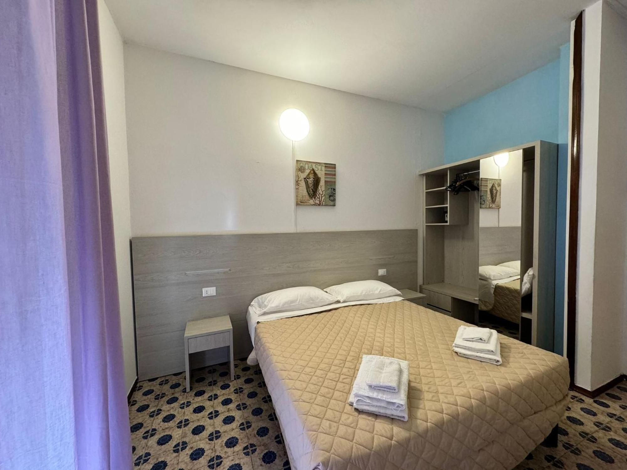 Hotel Stradiot Rimini Buitenkant foto