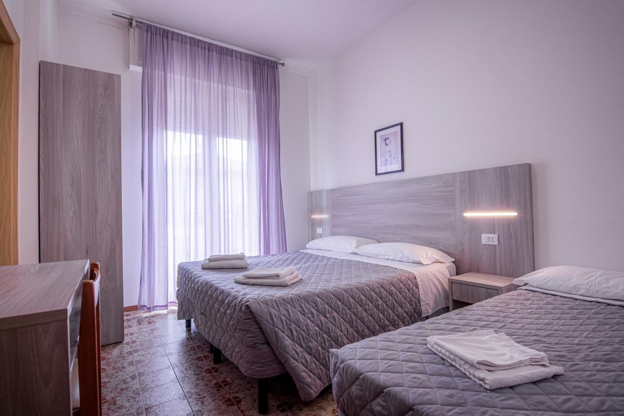 Hotel Stradiot Rimini Buitenkant foto