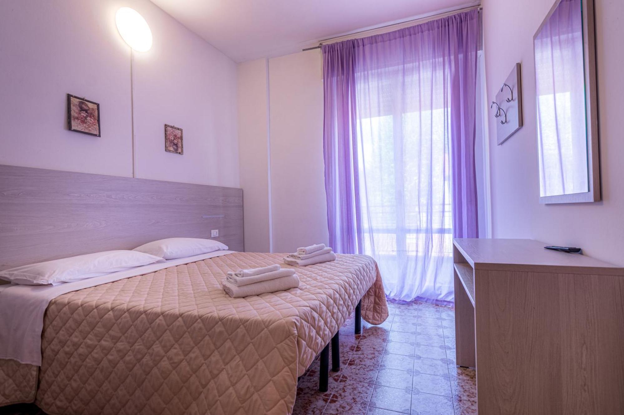 Hotel Stradiot Rimini Buitenkant foto