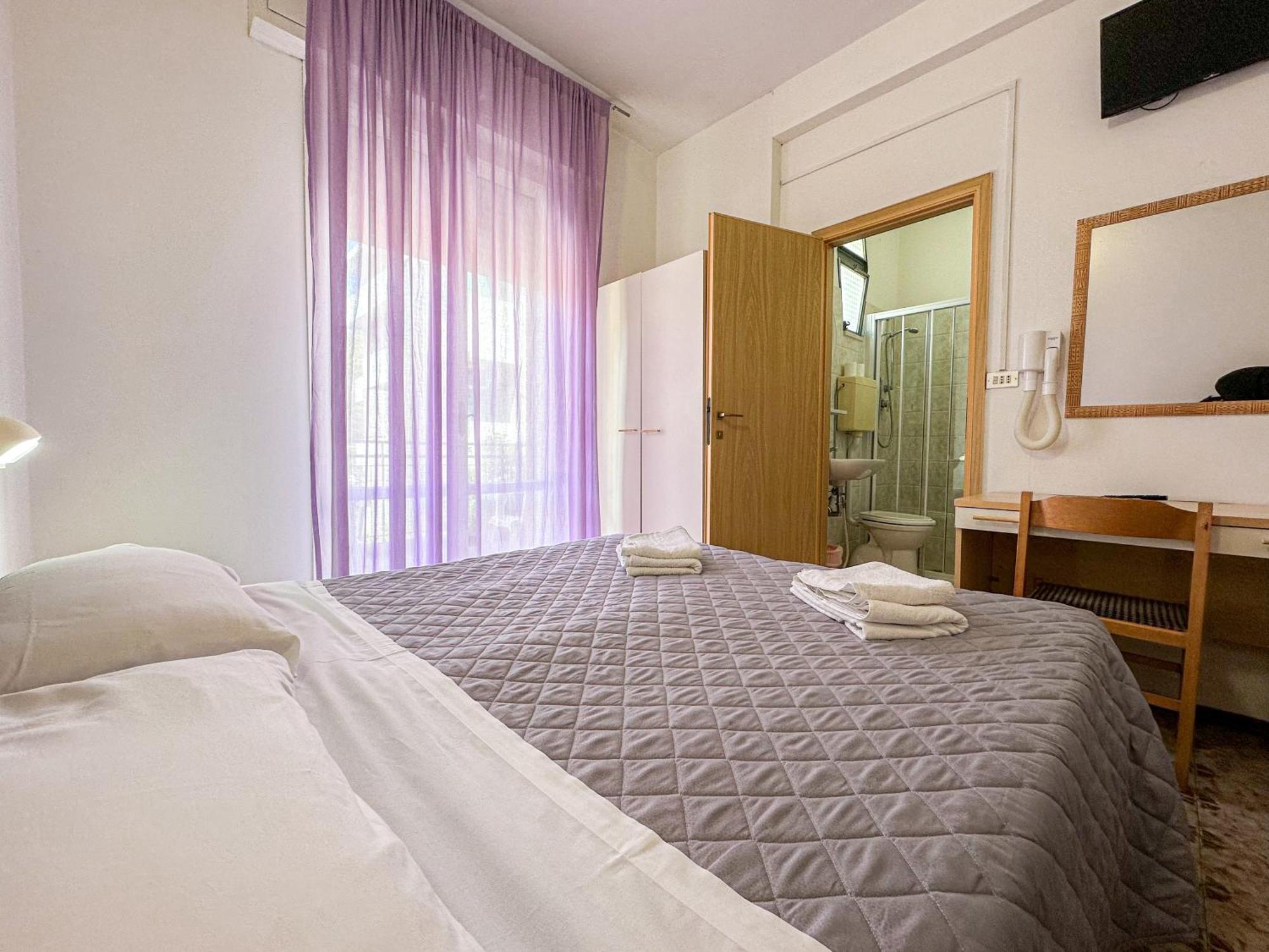 Hotel Stradiot Rimini Buitenkant foto